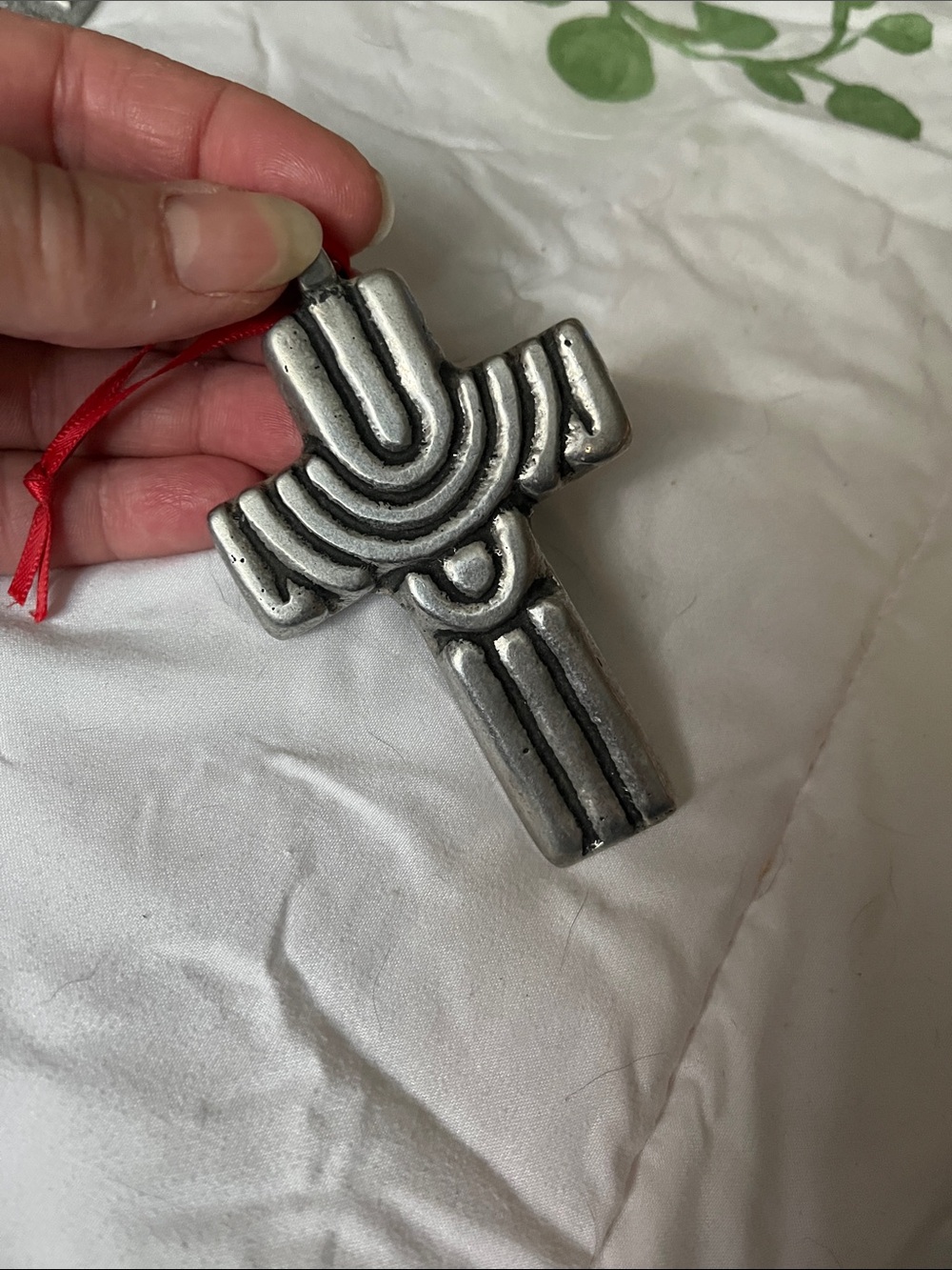Small Cross - Picture 5 of 5